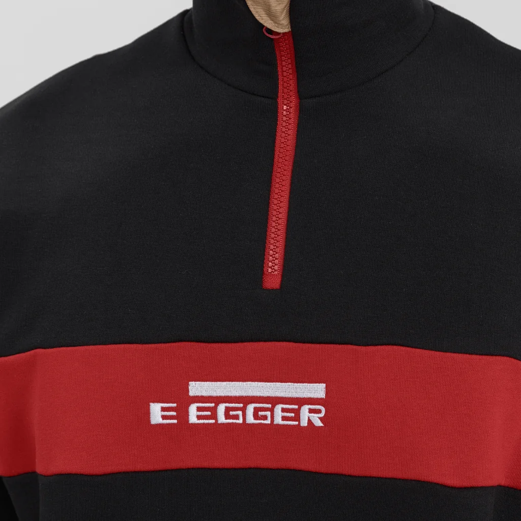 Деталь мерча EGGER